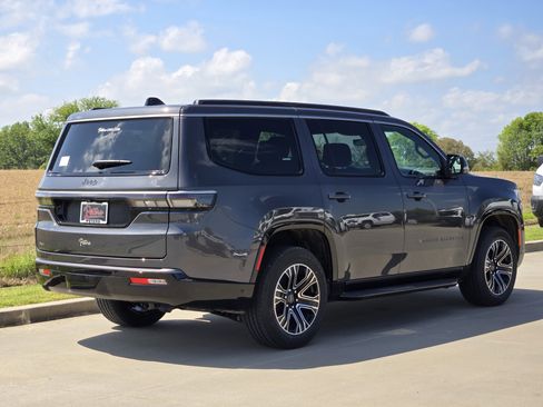 New 2026 Jeep Grand Wagoneer 4WD image 3