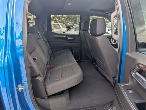 Used 2024 GMC Sierra 1500 Elevation image 13