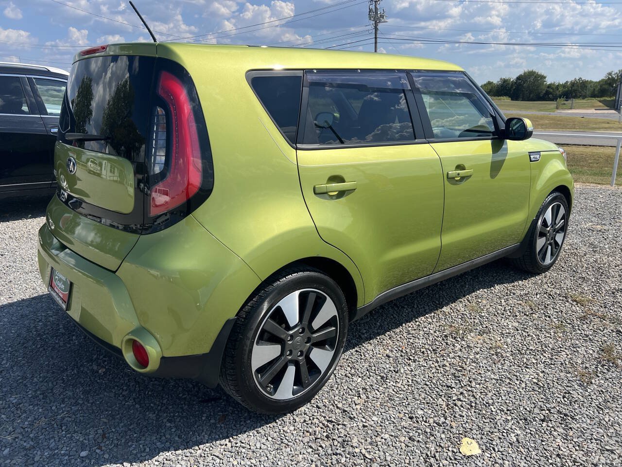 Used 2014 Kia Soul ! w/ Sun & Sound Package FWD image 5