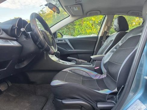 Used 2011 MAZDA MAZDA3 i Touring FWD image 13
