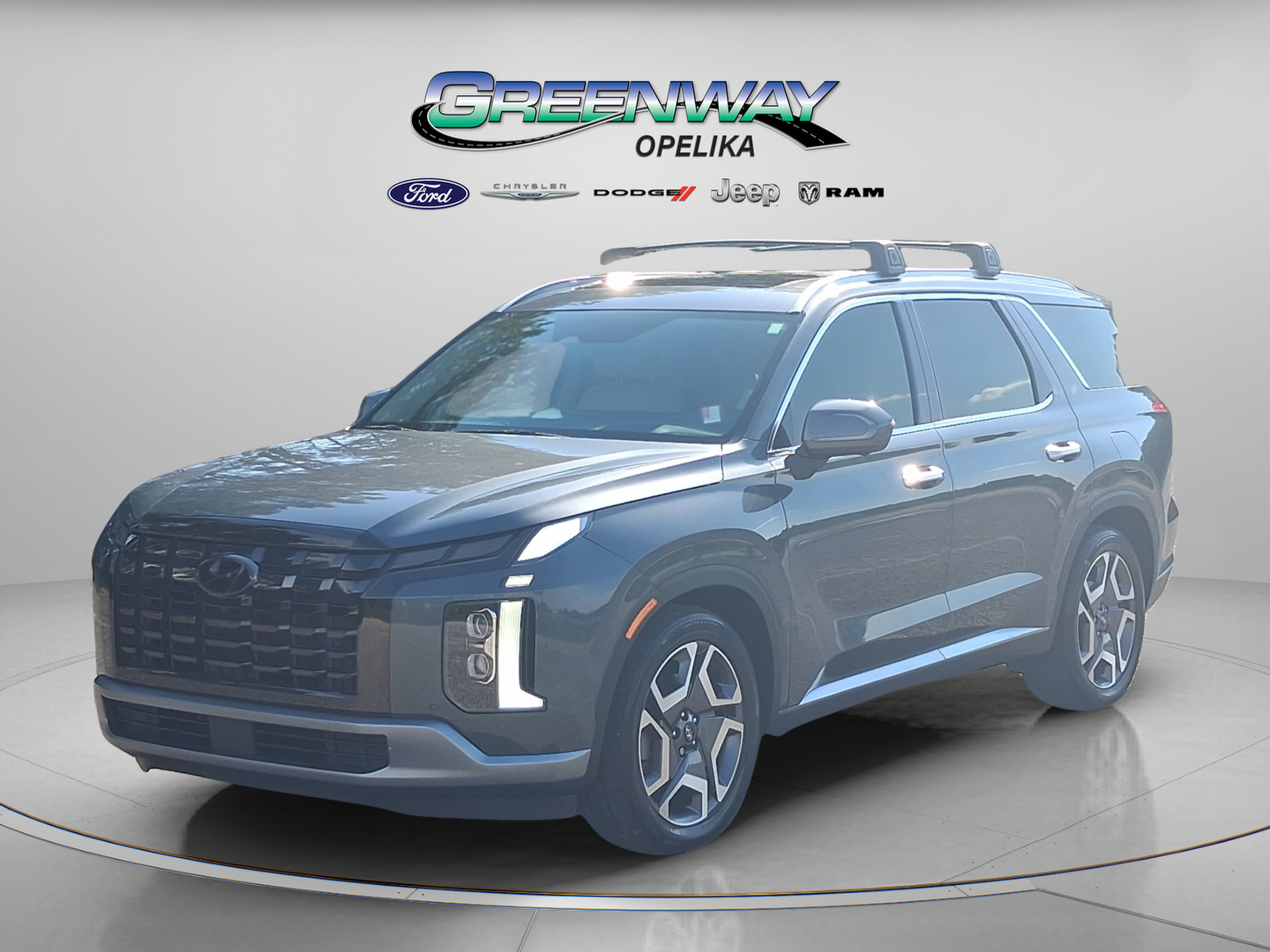 Used 2023 Hyundai Palisade Limited FWD image 4