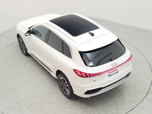 New 2026 Audi Q5 Premium Plus AWD/4WD image 22