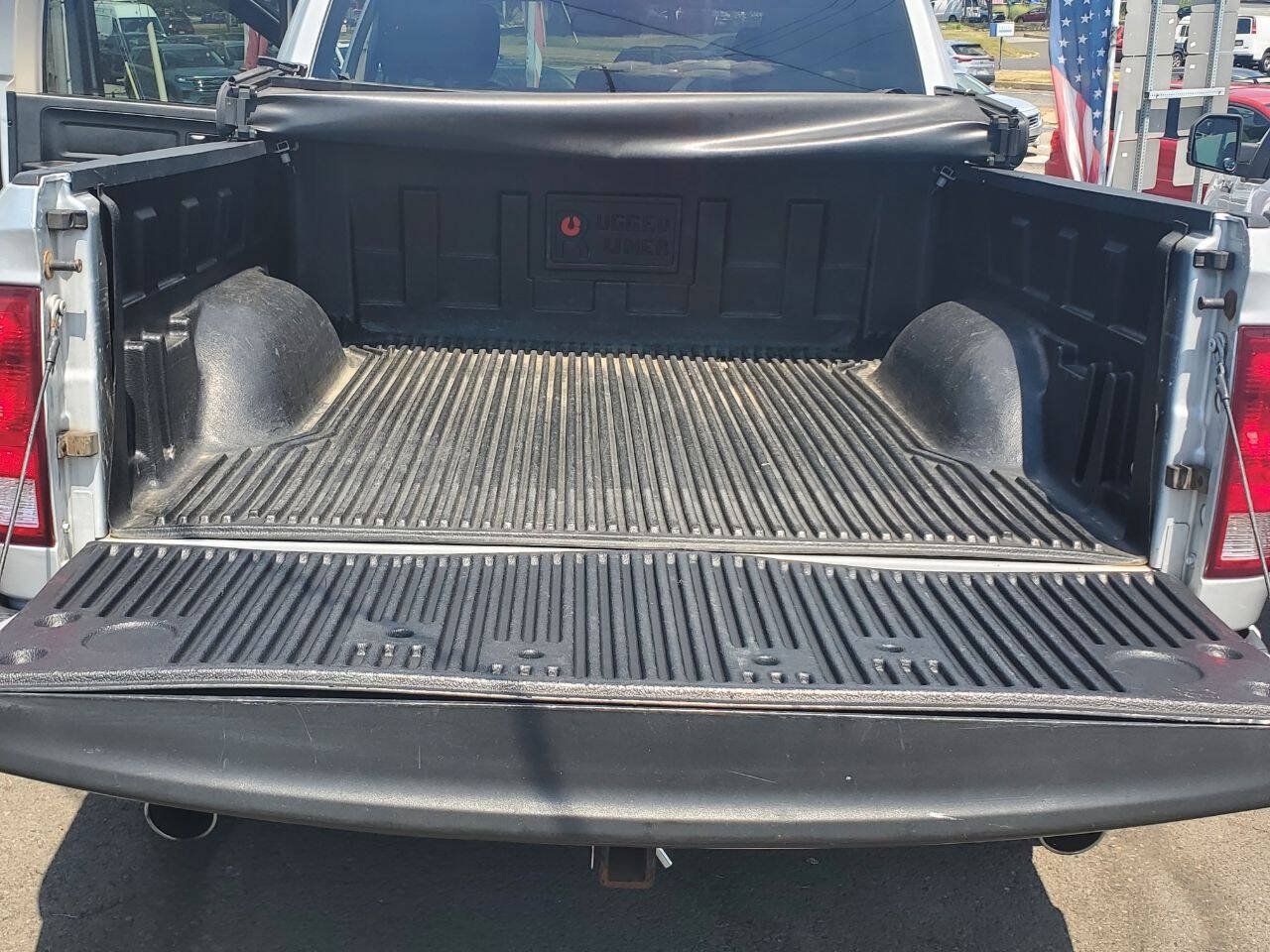 Used 2015 RAM 1500 Express AWD/4WD image 21