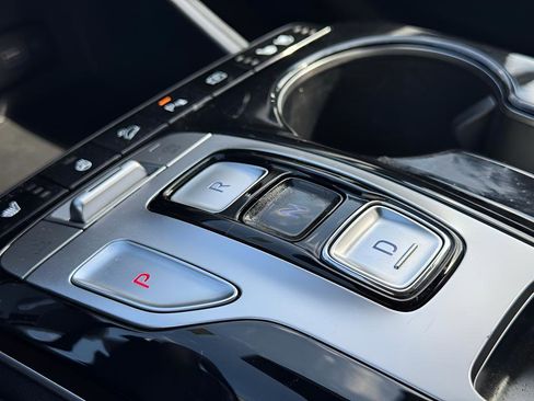 Used 2024 Hyundai Tucson Limited image 29