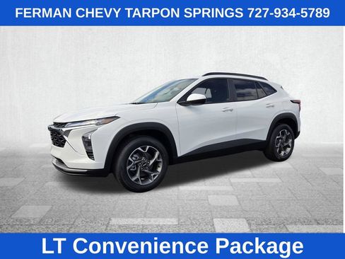 New 2026 Chevrolet Trax LT w/ Driver Confidence Package FWD image 6
