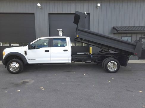 Used 2017 Ford F550 4x4 Crew Cab Super Duty image 1