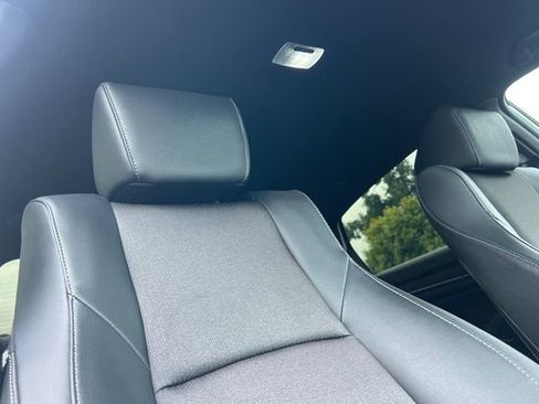 Used 2019 Honda Accord Sport image 18