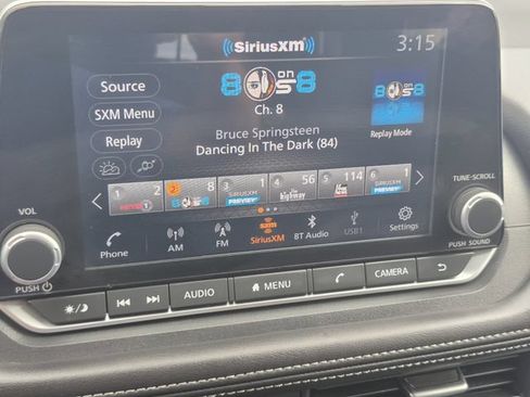 Certified 2025 Nissan Rogue SV AWD/4WD image 14
