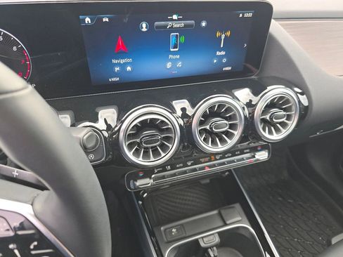 Certified 2026 Mercedes-Benz GLA 250 4MATIC image 30