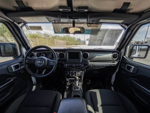 Used 2021 Jeep Wrangler Unlimited Sport S image 17