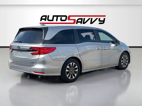 Used 2023 Honda Odyssey Touring image 7