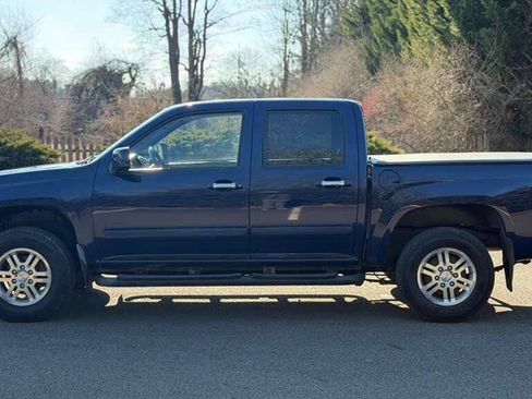 Used 2010 GMC Canyon SLE image 4