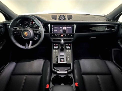 New 2026 Porsche Macan Turbo AWD/4WD image 14