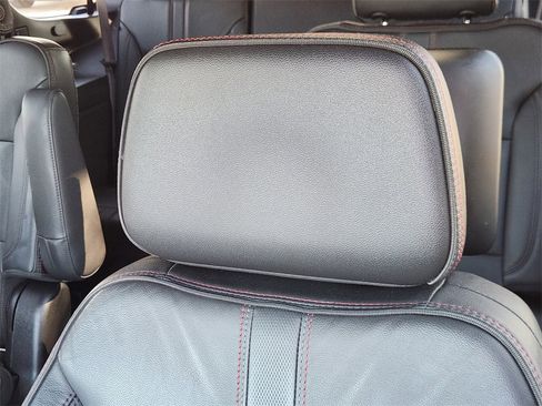 Used 2021 Chevrolet Tahoe RST w/ Luxury Package image 22