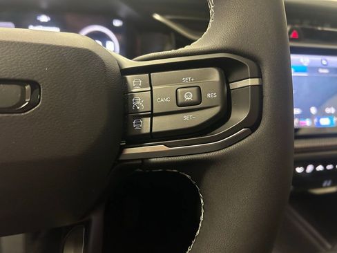 New 2026 Jeep Cherokee Overland image 11