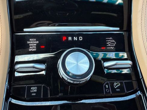 Certified 2024 Jeep Grand Cherokee Summit AWD/4WD image 28