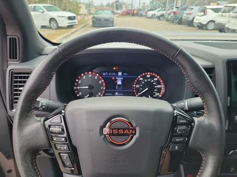 Used 2023 Nissan Frontier Pro-X w/ Technology Package image 18