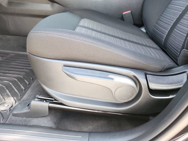 New 2026 Kia Sorento LX FWD image 24