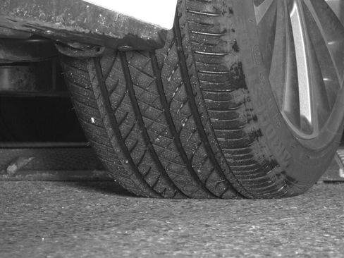 Used 2025 Lexus ES 350 w/ Premium Package image 15