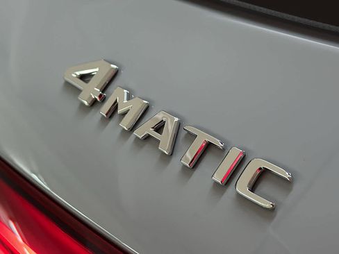 New 2026 Mercedes-Benz GLE 450 4MATIC image 11