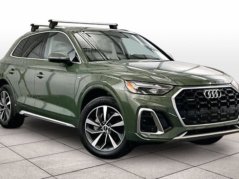 Used 2022 Audi Q5 2.0T Premium image 2