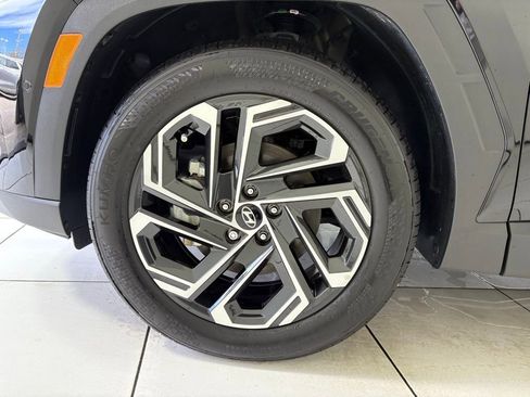 New 2025 Hyundai Tucson Limited FWD image 9