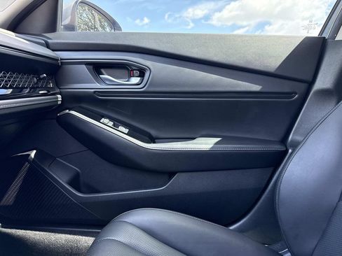 Used 2024 Honda Accord Touring image 30