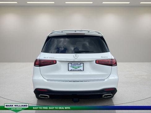 Used 2023 Mercedes-Benz GLS 580 4MATIC image 5