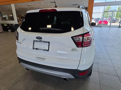 Used 2018 Ford Escape SEL FWD image 9