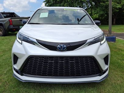 Used 2023 Toyota Sienna XSE