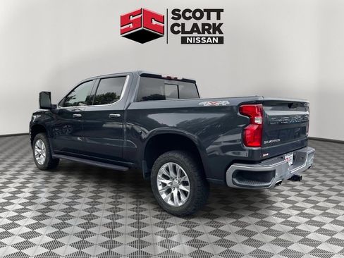 Used 2022 Chevrolet Silverado 1500 LTZ w/ LTZ Premium Package AWD/4WD image 4