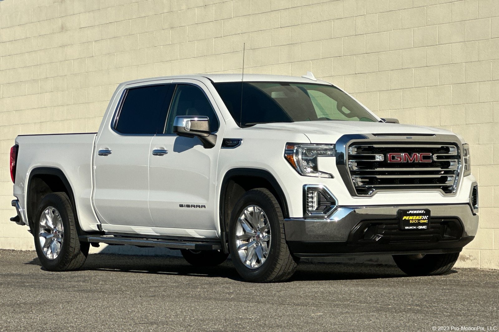 Certified 2021 GMC Sierra 1500 SLT w/ SLT Premium Package RWD image 1