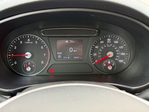 Used 2020 Kia Sorento LX image 24