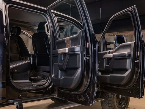 Used 2020 Ford F250 Lariat image 30