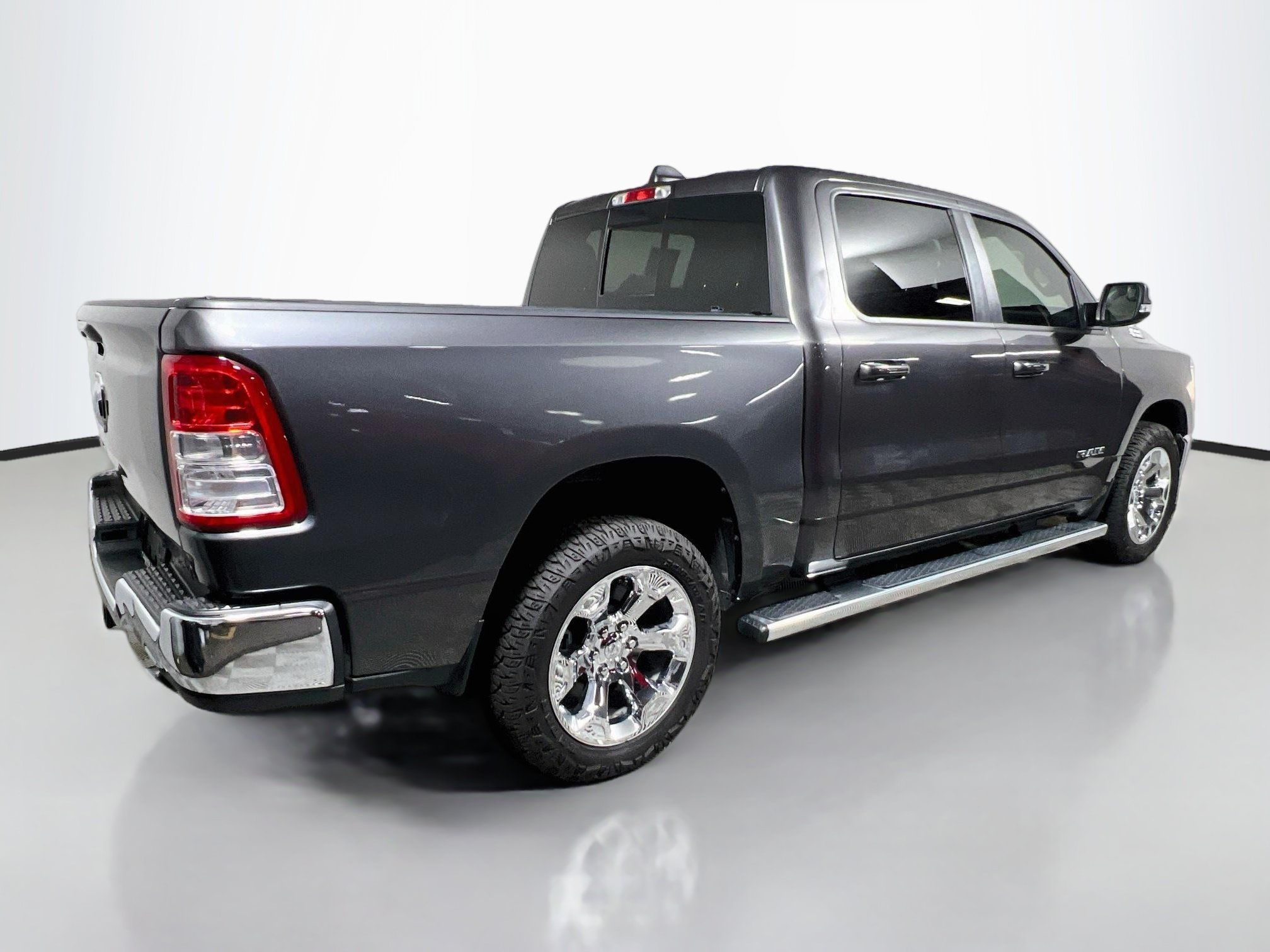 Used 2022 RAM 1500 Big Horn RWD image 4
