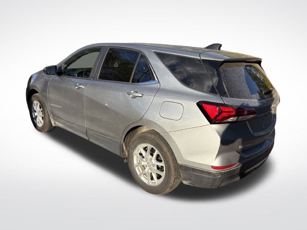 Used 2024 Chevrolet Equinox LT w/ LPO, Floor Liner Package FWD image 5