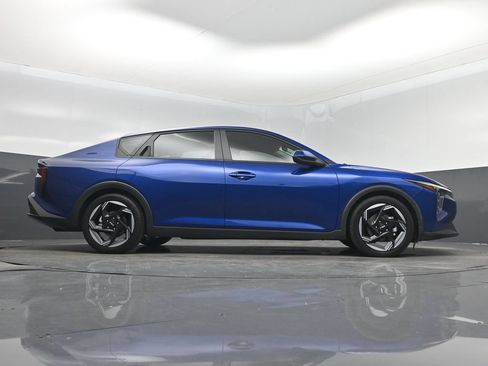 Certified 2025 Kia K4 EX FWD image 16