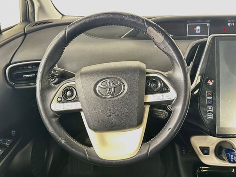 Used 2017 Toyota Prius Prime Premium FWD image 17