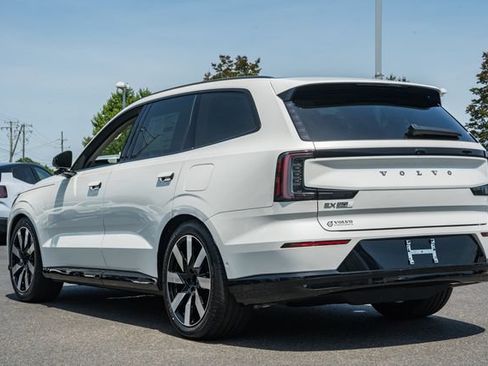 New 2026 Volvo EX90 Ultra AWD/4WD image 5