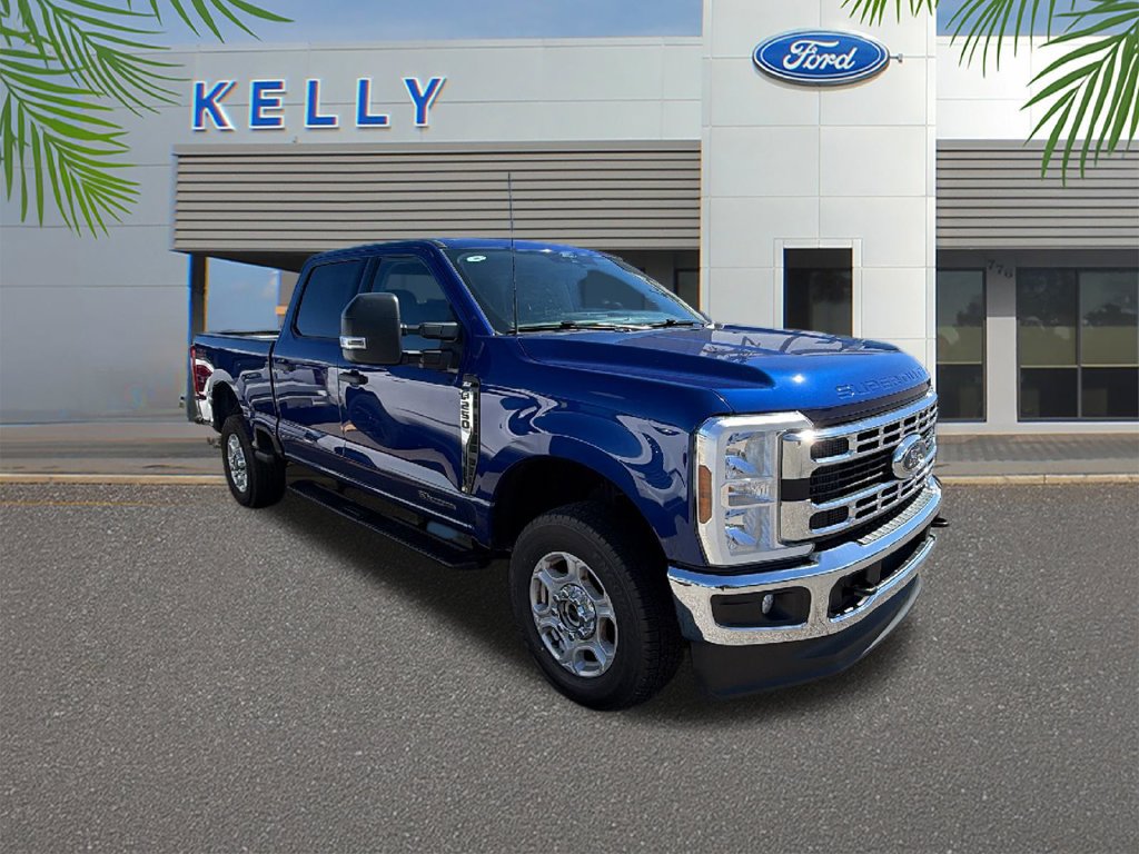Used 2026 Ford F250 XLT AWD/4WD image 3