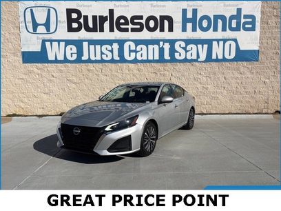Used 2023 Nissan Altima 2.5 SV