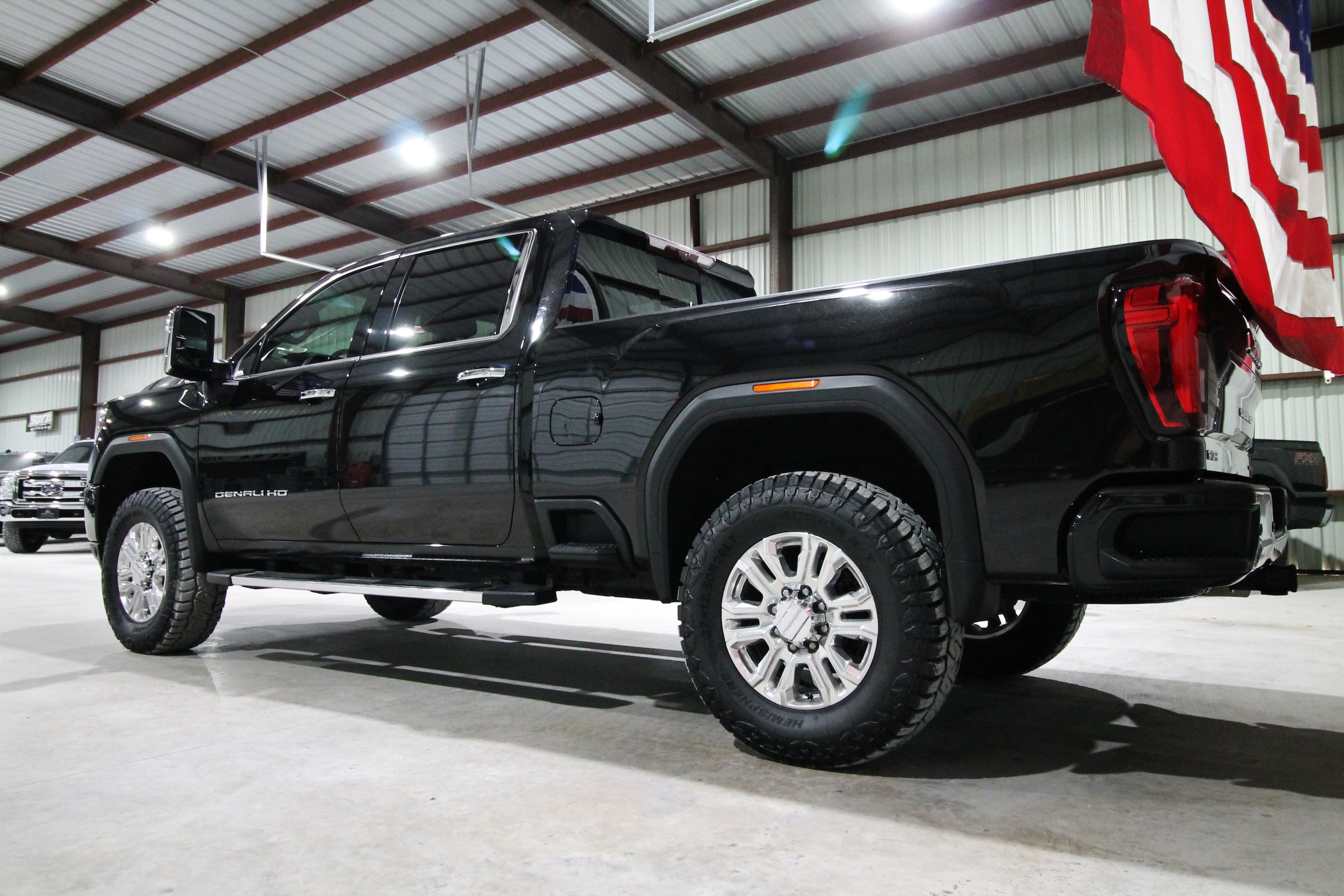 Used 2022 GMC Sierra 2500 Denali w/ Denali Ultimate Package AWD/4WD image 8