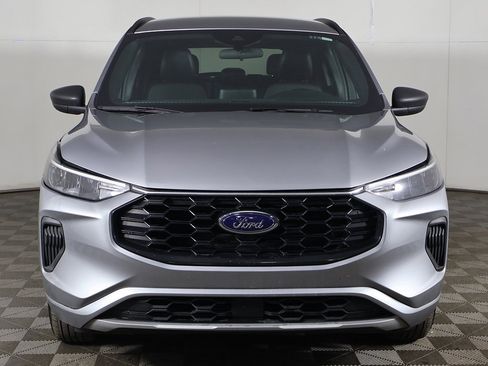 Used 2024 Ford Escape ST-Line image 10