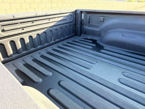 Used 2025 RAM 2500 Big Horn AWD/4WD image 9