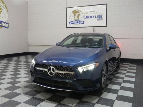 Used 2021 Mercedes-Benz A 220 4MATIC image 4