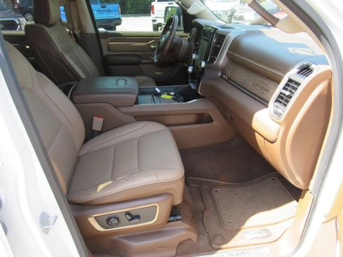 Used 2020 RAM 1500 Limited AWD/4WD image 14