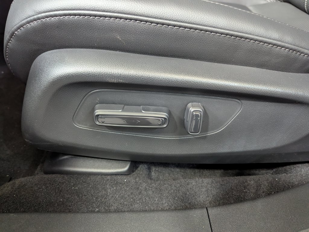 New 2027 Honda HR-V EX-L image 17