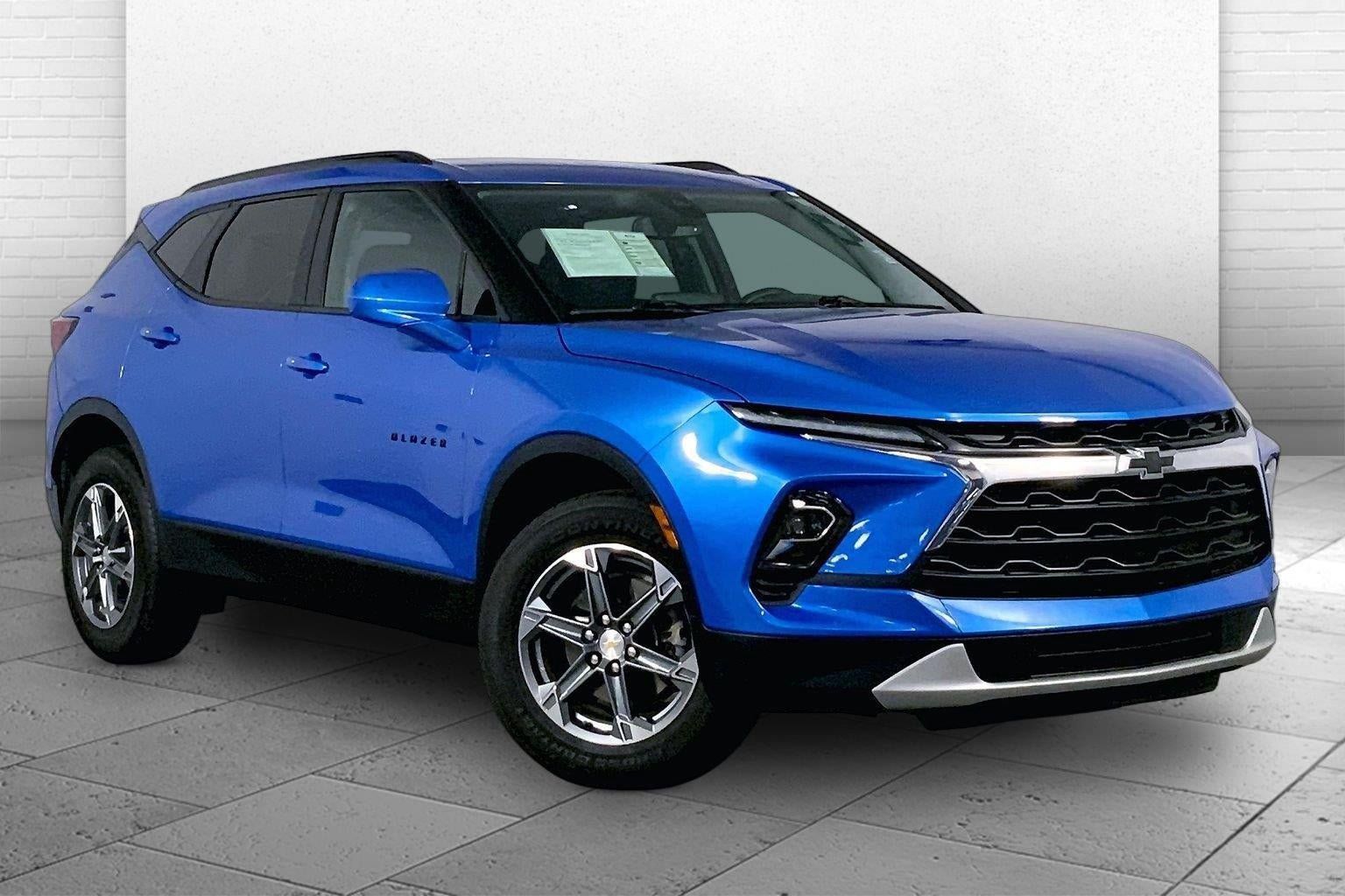 Used 2024 Chevrolet Blazer LT w/ Convenience Package FWD image 1