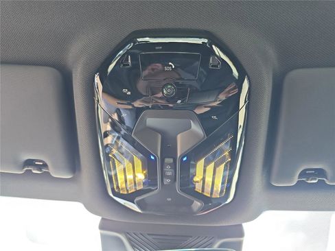 New 2026 BMW 550e xDrive AWD/4WD image 25