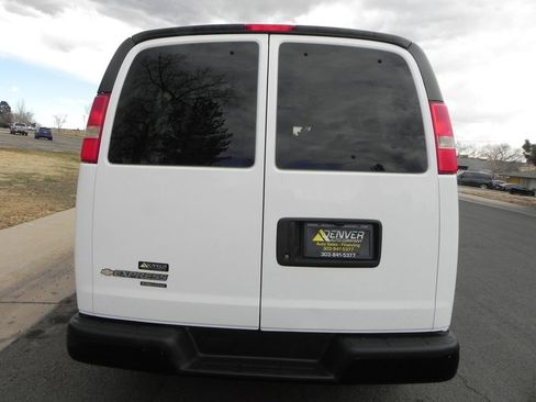 Used 2012 Chevrolet Express 3500 LS image 7